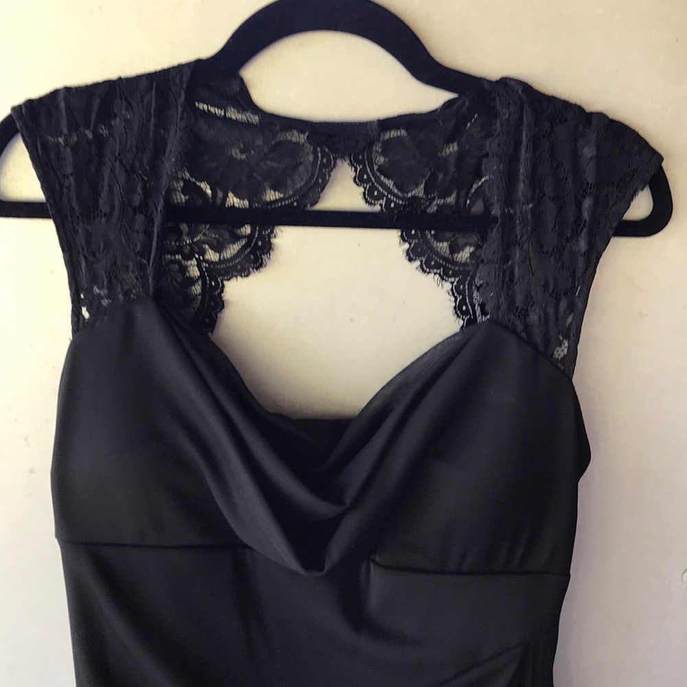 Formal Black Lace Cap Sleeve Gown